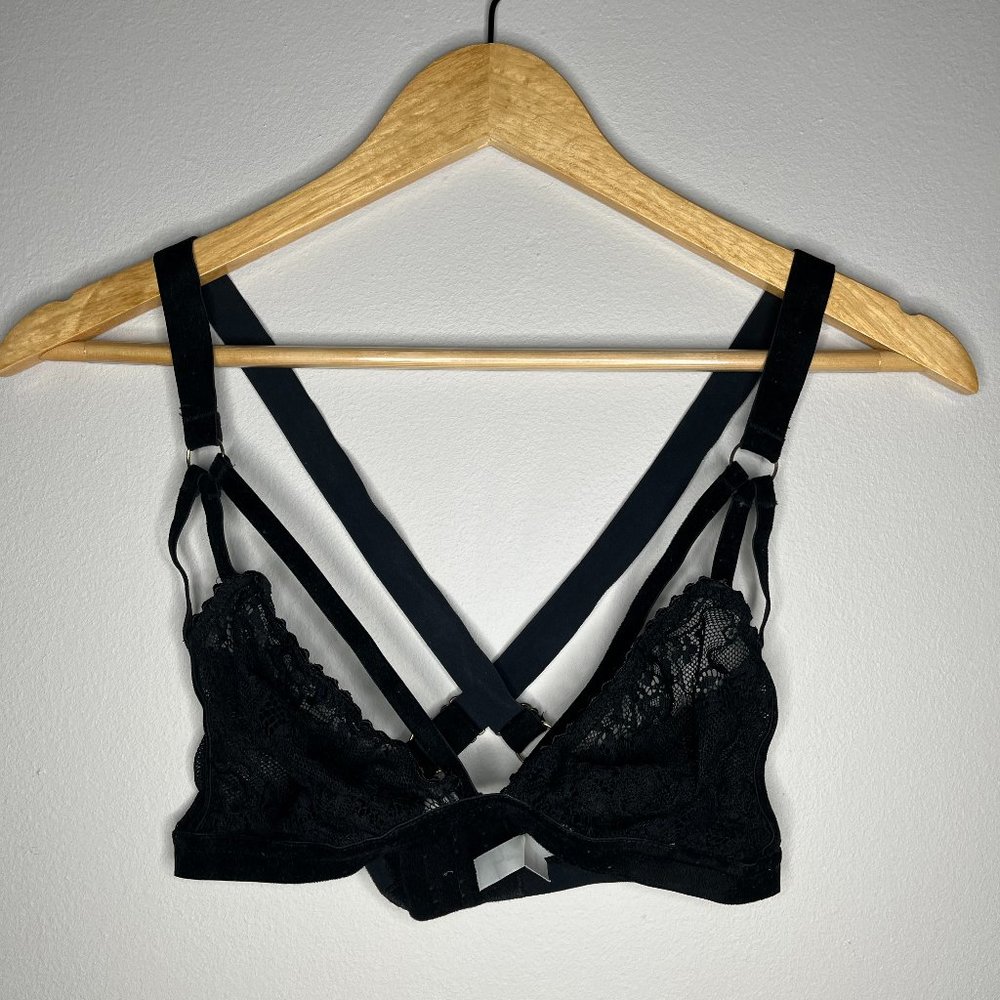 Lonely Lingerie Strappy Black Lace and Velvet Bra size 34A